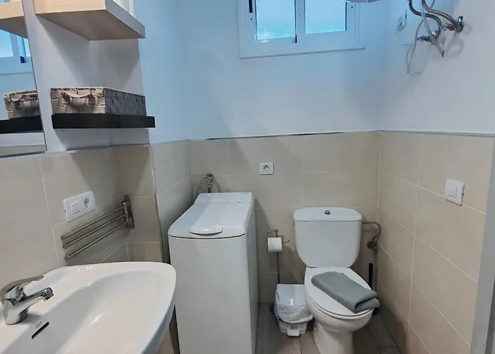 Cerca Del Mar En Mesa Del Mar تاكورونتي